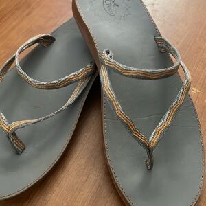 Chaco Abbey Flip Flop. Never worn! Orange/grey combo!